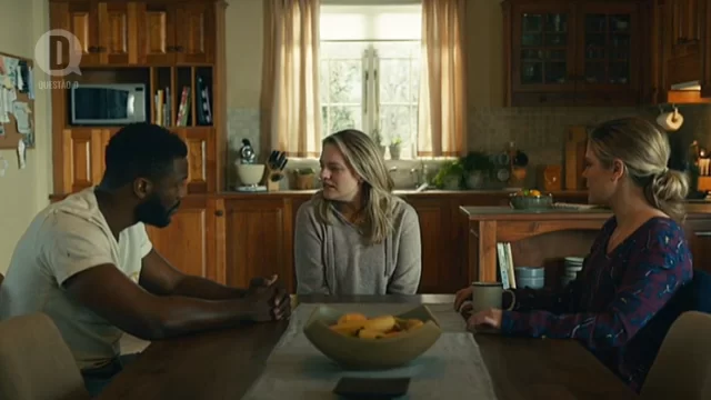 Elisabeth Moss revela toda a verdade a irmã e o amigo | O Homem Invisível,2020